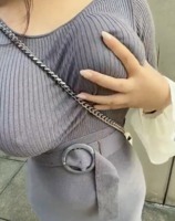 ノーパンノーブラ熟女